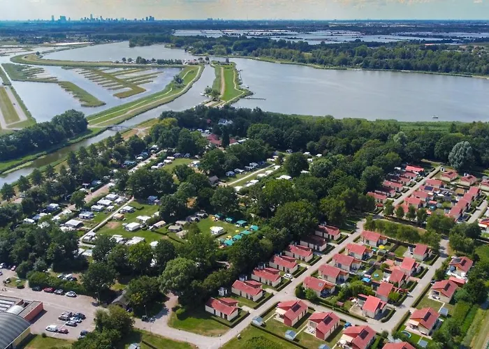 Recreatiepark De Koornmolen