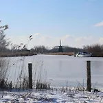 Recreatiepark De Koornmolen Aldeamento Turístico Zevenhuizen (Zuidplas)