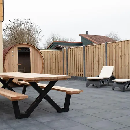 Kompleks wypoczynkowy Recreatiepark De Koornmolen *