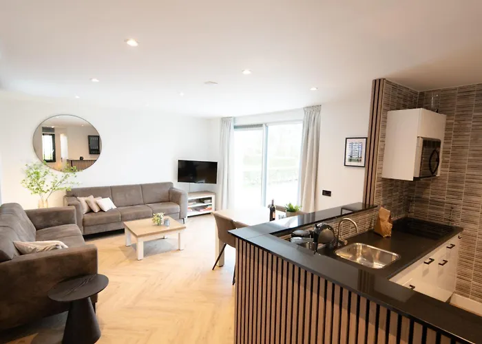 假日公园 Recreatiepark De Koornmolen