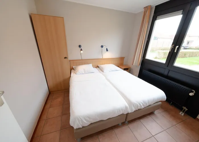 Recreatiepark De Koornmolen 假日公园 *